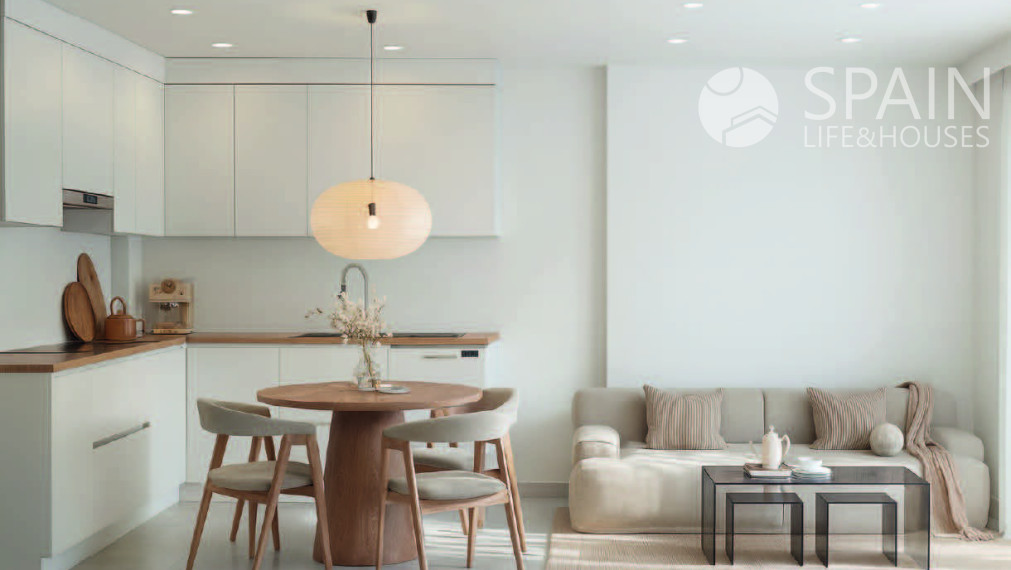 Moderný rezidenčný komplex pri mori v Torrevieje