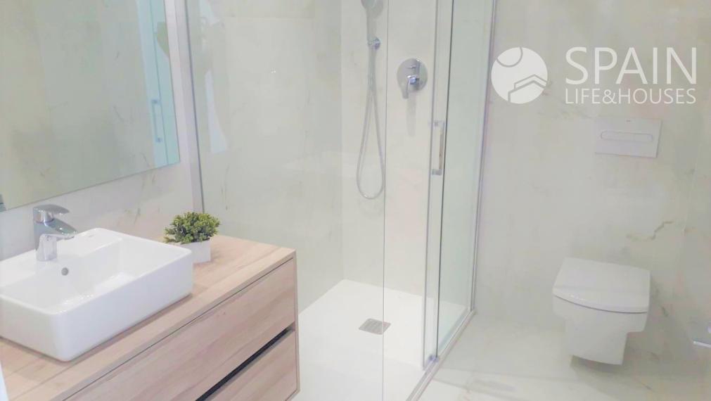 Stunning sea views apartments only a few meters from the beach at Benidorm, Costa Blanca