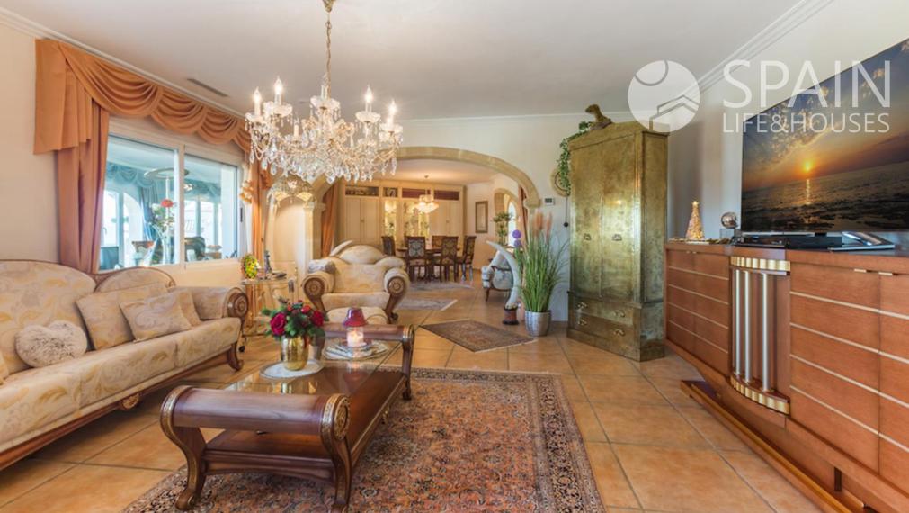 Luxurious 7-room villa with sea views in Javea, Costa Blanca