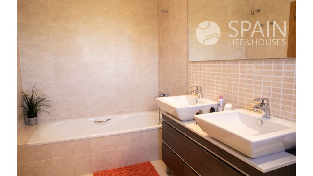 Top floor 4-room apartment with huge terrace and sea views, Cumbre del Sol,  Costa Blanca