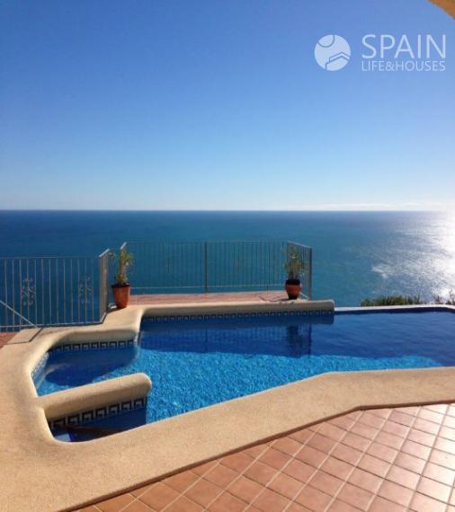 !!Sea front!! 5-bedroom vila with infinity pool, Cumbre del Sol, Benitachell, Costa Blanca