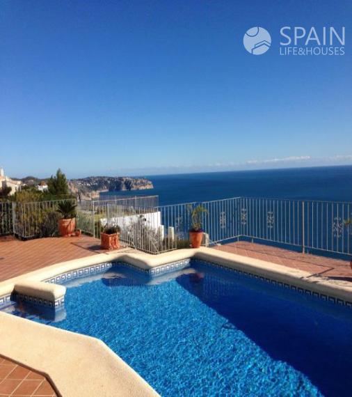 !!Sea front!! 5-bedroom vila with infinity pool, Cumbre del Sol, Benitachell, Costa Blanca
