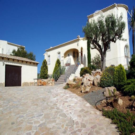 !!Sea front!! 5-bedroom vila with infinity pool, Cumbre del Sol, Benitachell, Costa Blanca