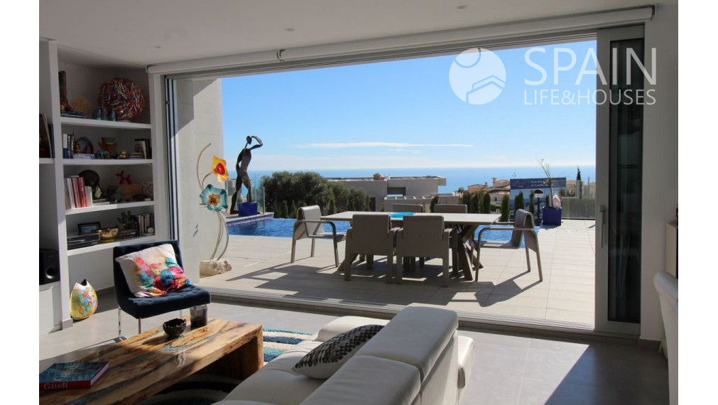 Modern minimalist villa with pool and jazucci, overlooking the sea, Benitachell, Costa Blanca
