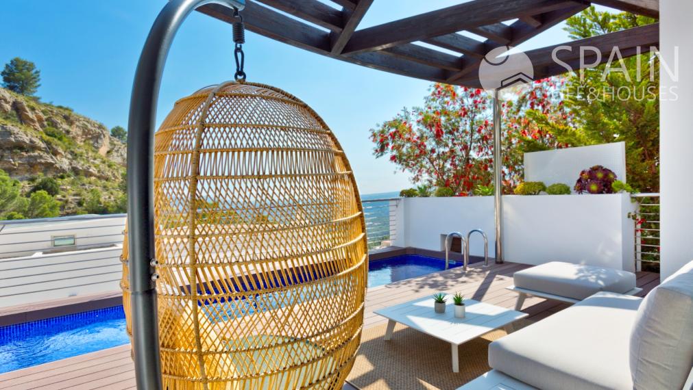 New and fully furnished 3-bedrooms apartment in ALTEA, Costa Blanca North