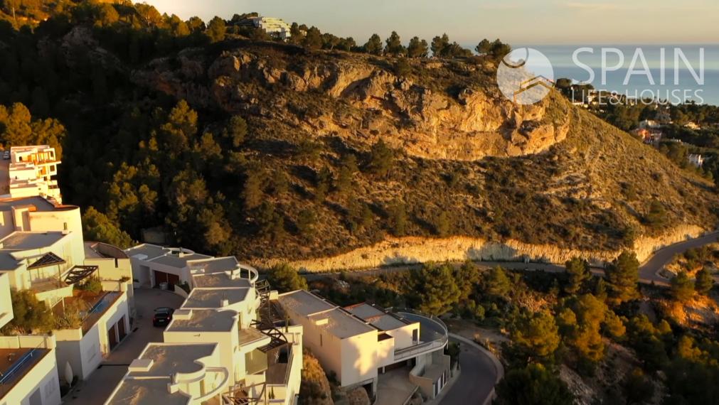 New and fully furnished 3-bedrooms apartment in ALTEA, Costa Blanca North