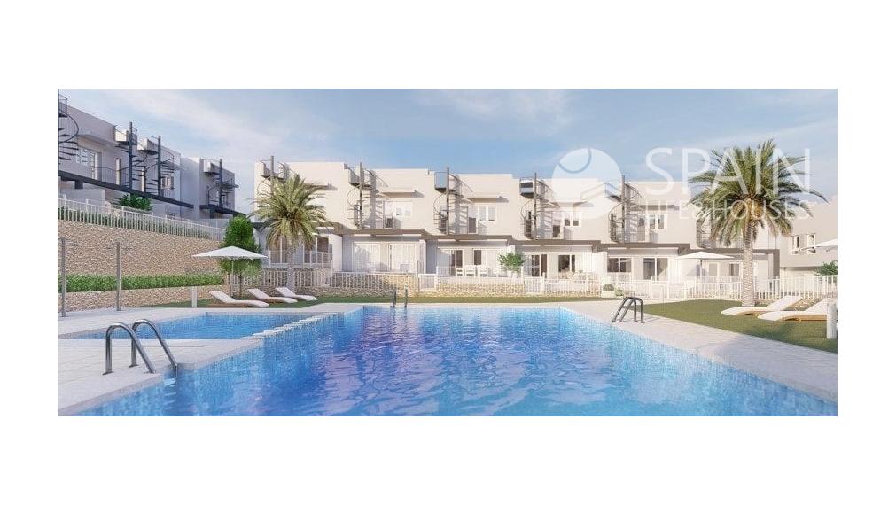 NEWBUILD Townhouses close to the golf and airport Alicante