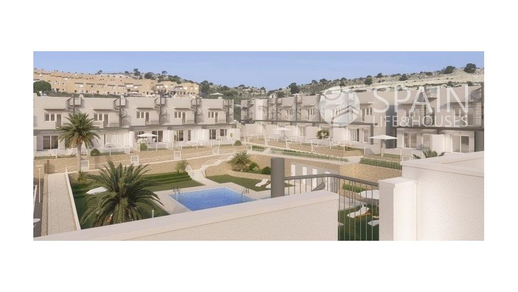 NEWBUILD Townhouses close to the golf and airport Alicante