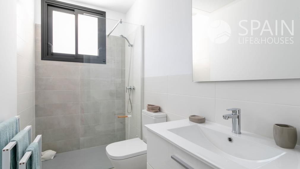 VILLA ESENCIA. New detached villas with a private pool close to Murcia