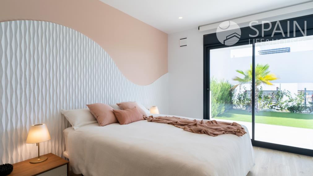 New, luxurious  2 bedroom apartment with comunal pool in Cumbre del Sol, Costa Blanca