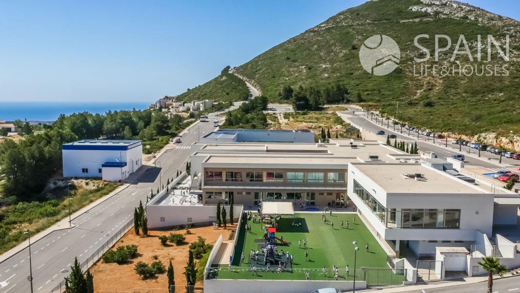 New, luxury 2 bedroom apartment with garden and community pool in Cumbre del Sol Benitachell; Costa Blanca Nord