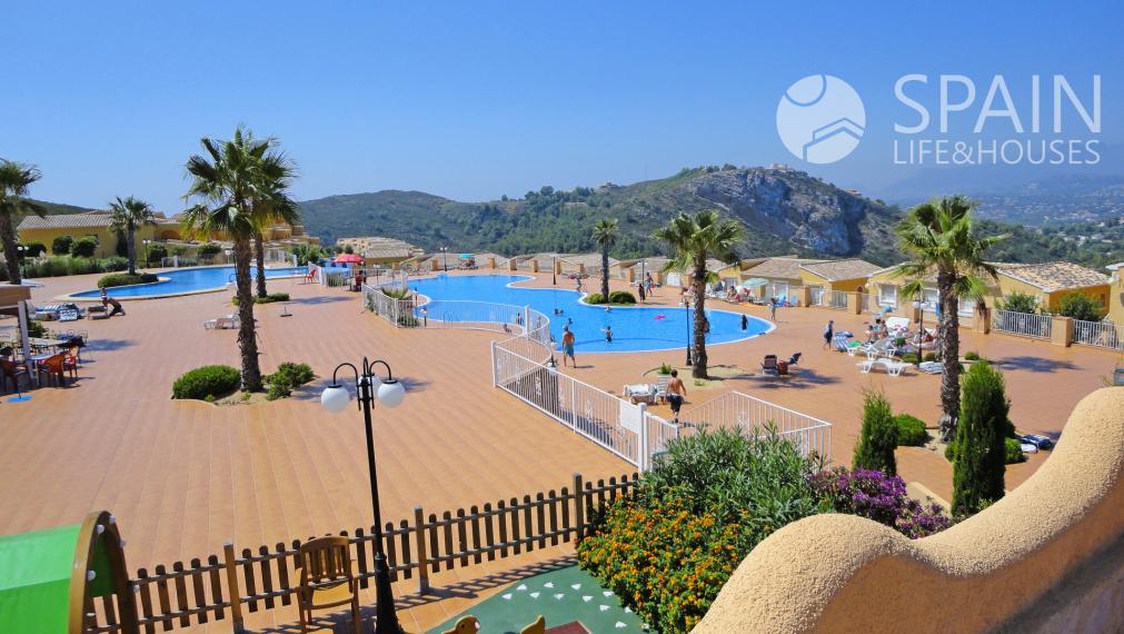 New, luxury 2 bedroom apartment with garden and community pool in Cumbre del Sol Benitachell; Costa Blanca Nord