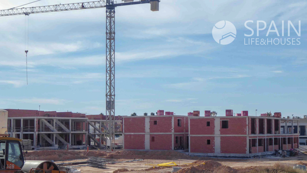 Fantastic new houses in Alicante, 5 minutes from the beach and 15 minutes from city center