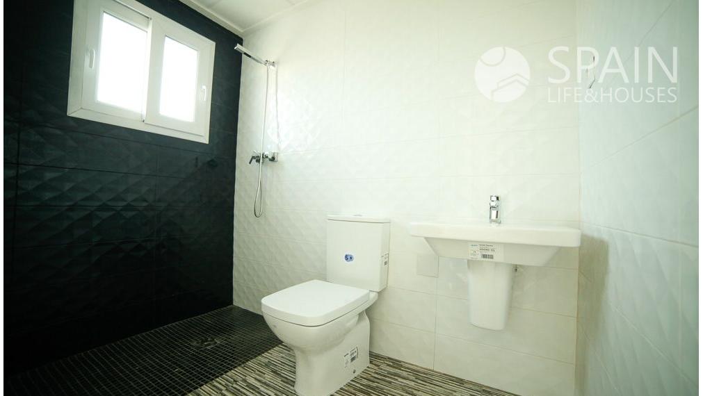 PROJECT LIN-DA. Magnificent semi-detached villas with pool 5 minutes from the beach in Alicante. The project will be completed in early 2025