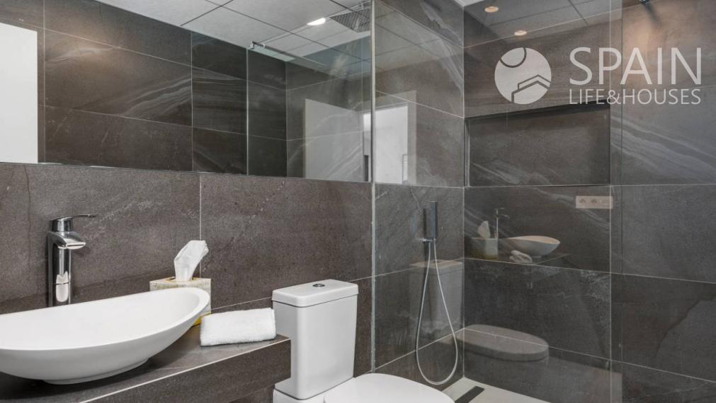Fantastic new build 2 bedroom apartments with swimming pool in Benijofar, Costa Blanca south 8km from the beach,. Delivery: final of 2022