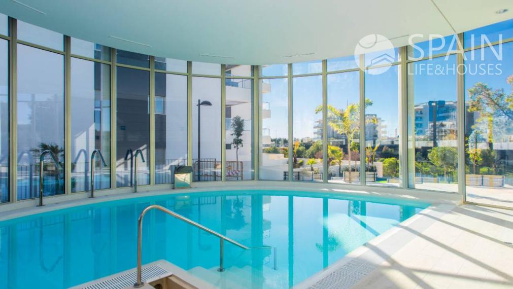 New build penthouse apartment with 3 bedrooms and spa/community pool in la Zenia, Orihuela Costa, Alicante