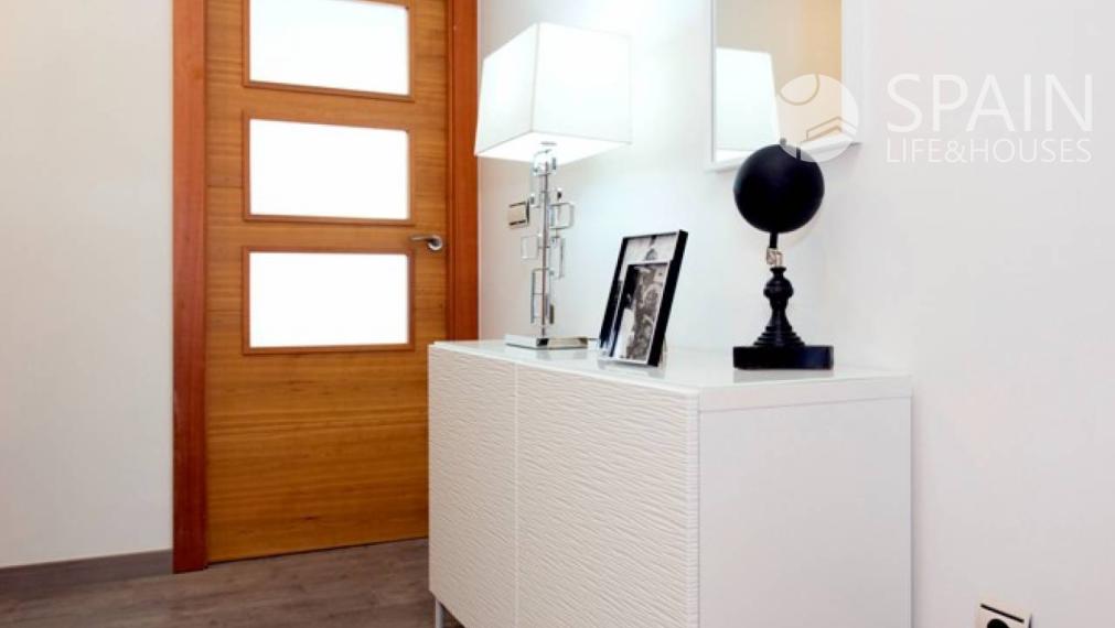 Newly built apartments with 3 bedrooms in the center of Elche, Alicante. Located 15 km  from the beach. Key in hand