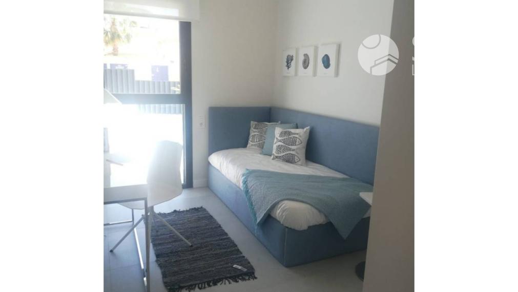 Newly built semi-detached villa with private pool and 6 km from the beach in San Fulgencio, Alicante. Delivery November 2023