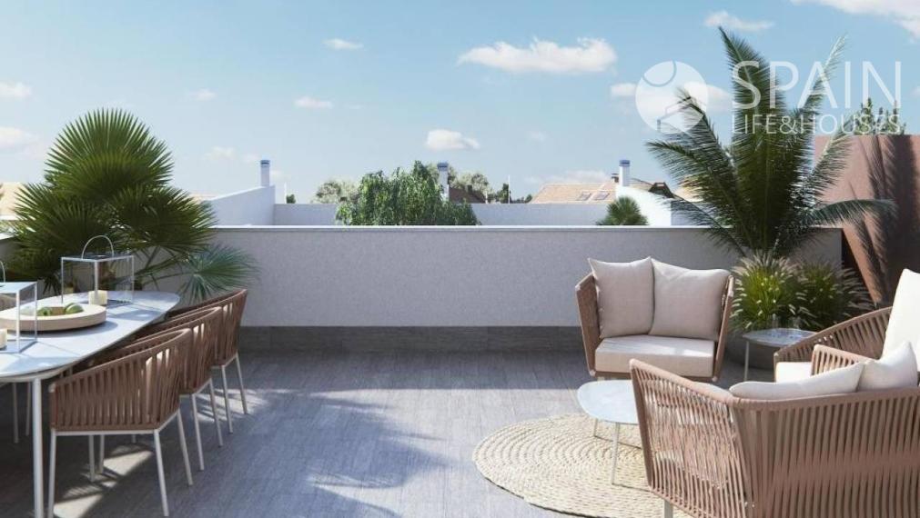 Newly built semi-detached bungalow with private pool 4 km from the beach in Pilar de la Horadada, Alicante. Delivery in the second half of 2023
