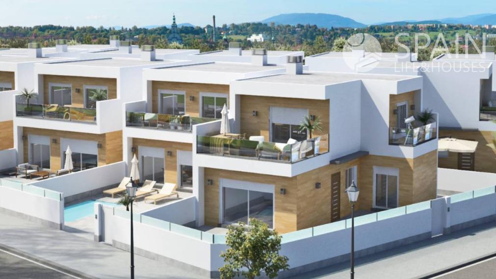 LAST ONE. Exclusive luxury villa 1.9 km from the sea and with private pool in San Pedro del Pinatar, Murcia. Delivery. Delivery in the first half of 2023