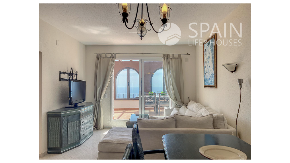 Apartment with spectacular sea views in benitachell, 2 km from the beach.