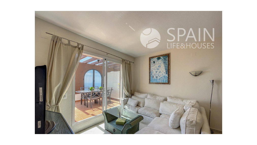 Apartment with spectacular sea views in benitachell, 2 km from the beach.