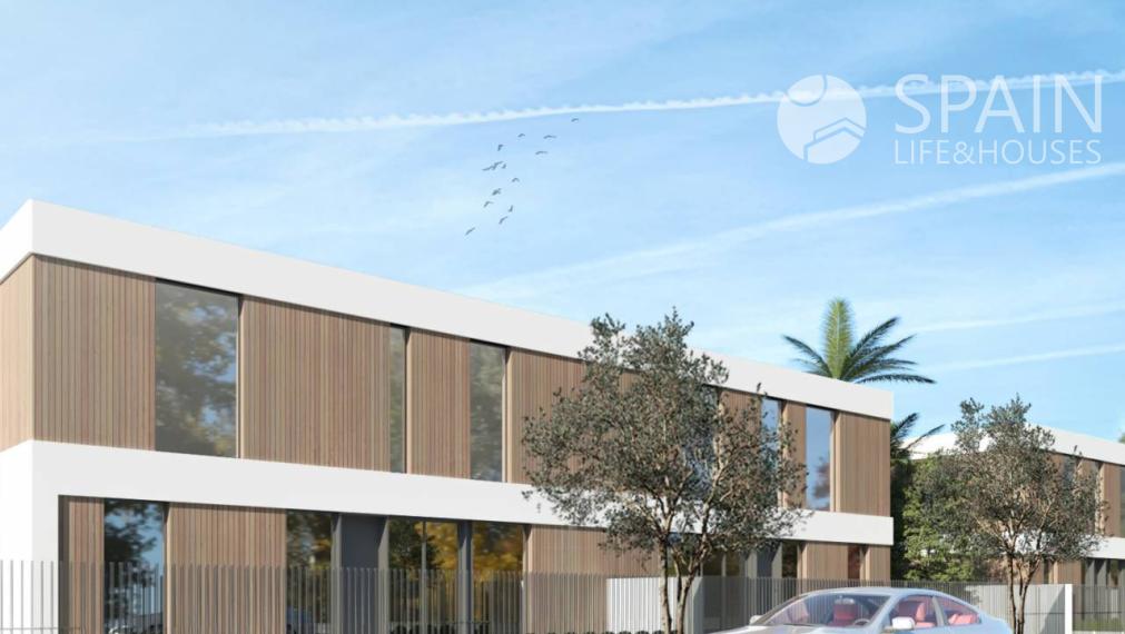 Luxury townhouse of new construction in Pilar de la Horadada 2km from the sea. Delivery July 2022