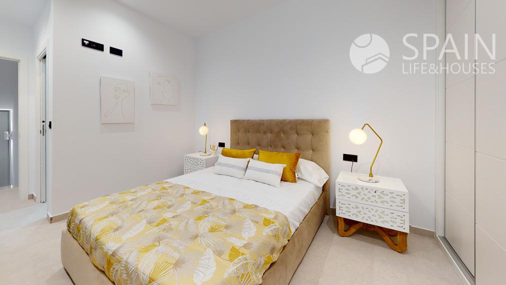 Spectacular villas overlooking the Mediterranean Sea and next to the Costa Blanca