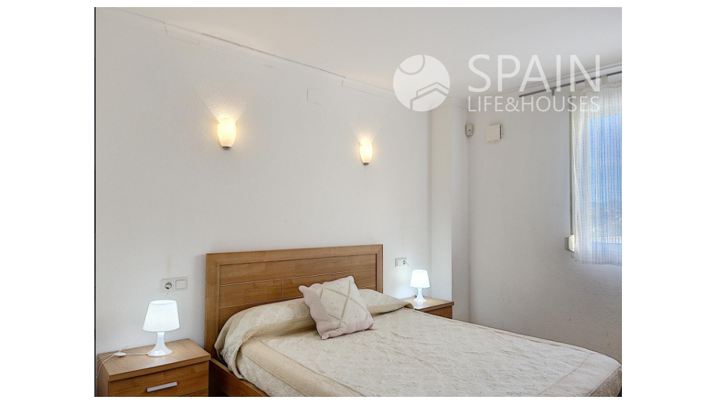 Apartment with mountain views and 700 meters from the beach. Key in hand