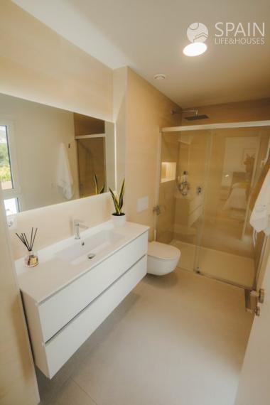 Magnificent villas 3-4km from the beach, in Finestrat, next to Benidorm. Delivery SEPT 2022