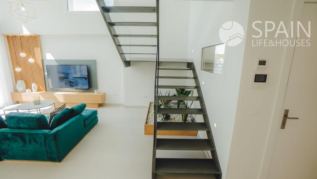 Magnificent villas 3-4km from the beach, in Finestrat, next to Benidorm. Delivery SEPT 2022