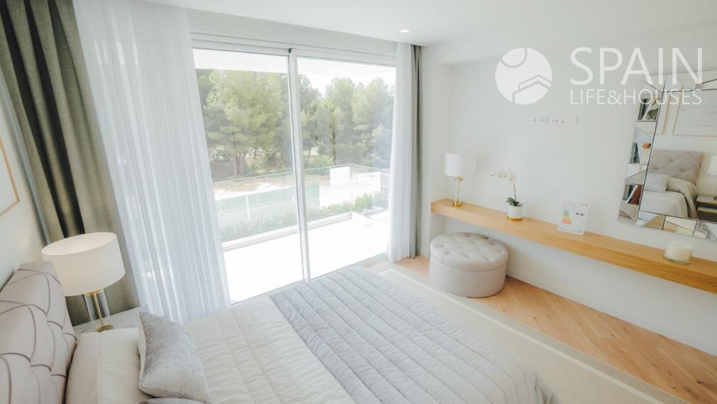 Magnificent villas 3-4km from the beach, in Finestrat, next to Benidorm. Delivery SEPT 2022