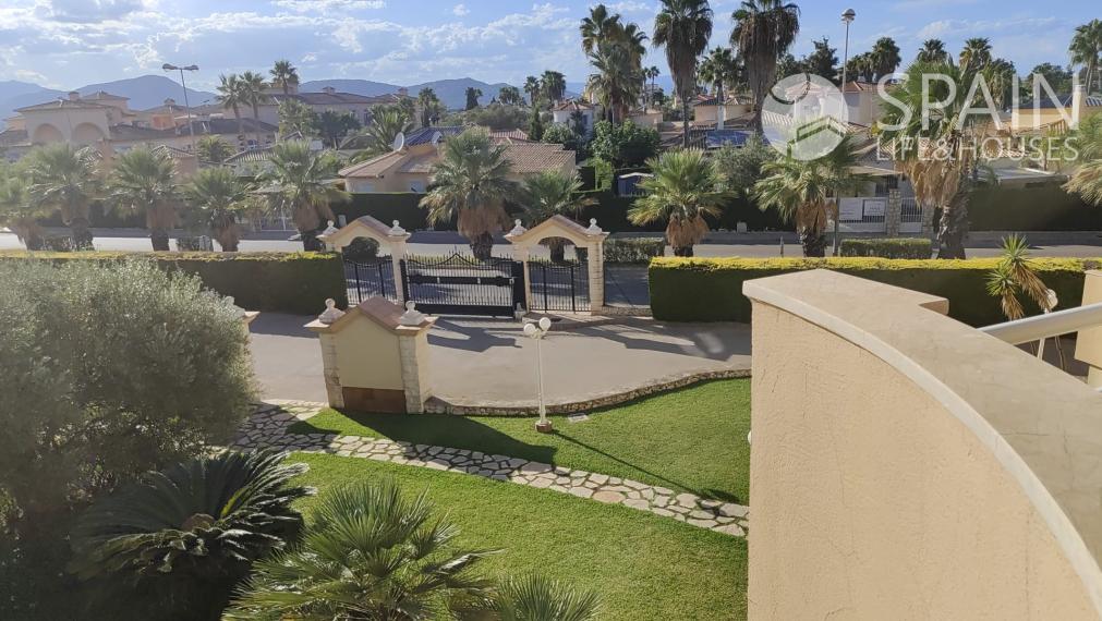 Spectacular apartment with unobstructed views | Oliva Nova | Golf | 500 meters from the sea