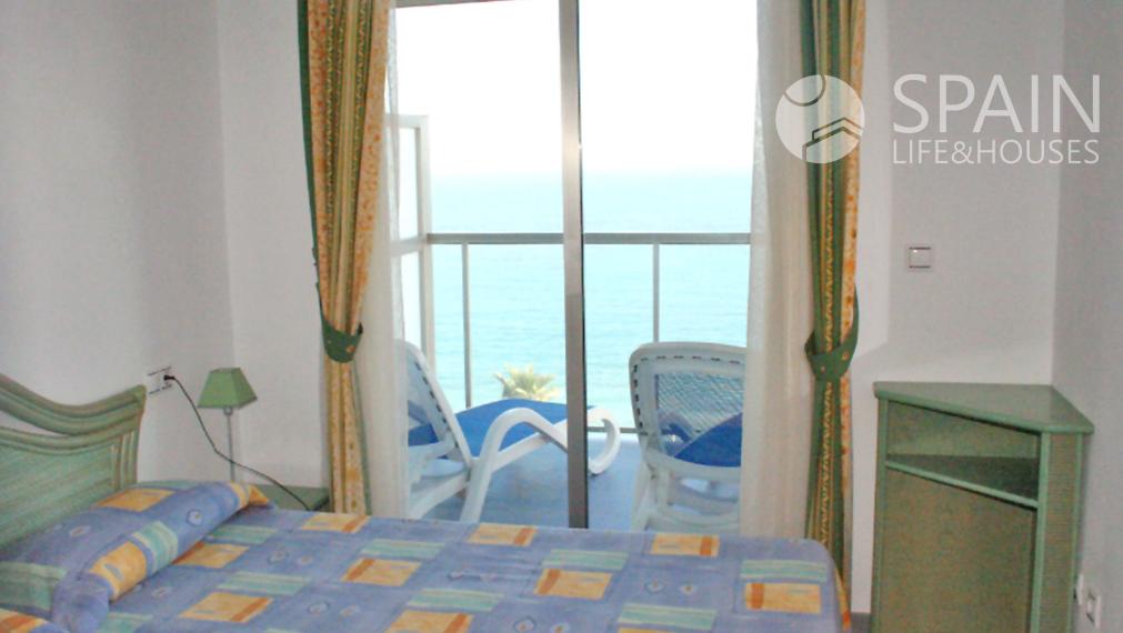 Magnífico apartamento en primera línea de playa en Calpe just in front of the beach