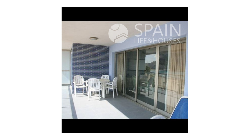 Sea front apartment in the fantastic Calpe, only 800 meters from the Peñon de Ifach.