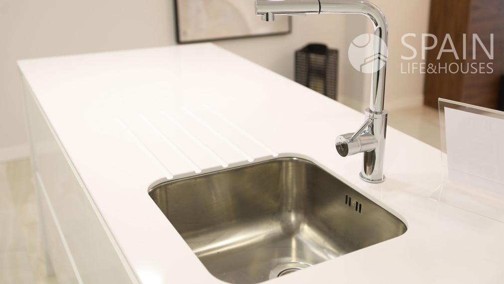 Stunning sea views apartments only a few meters from the beach at Benidorm, Costa Blanca