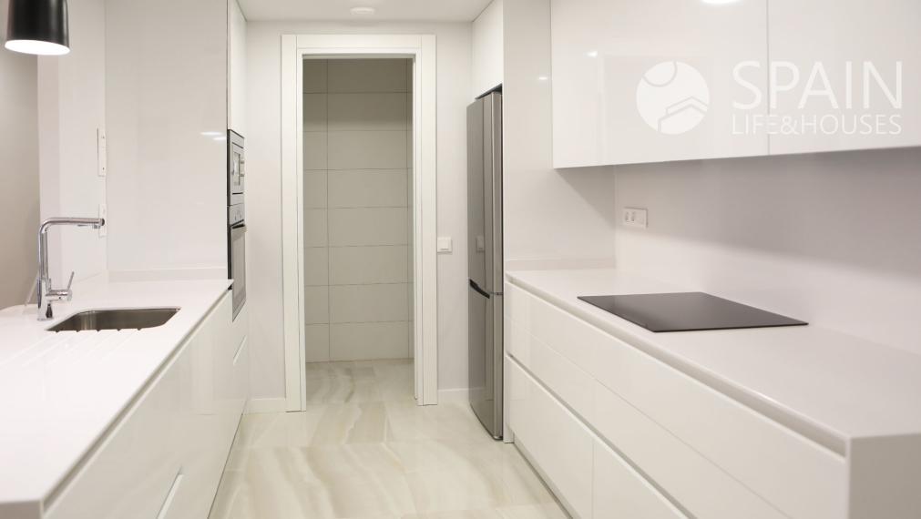 Stunning sea views apartments only a few meters from the beach at Benidorm, Costa Blanca