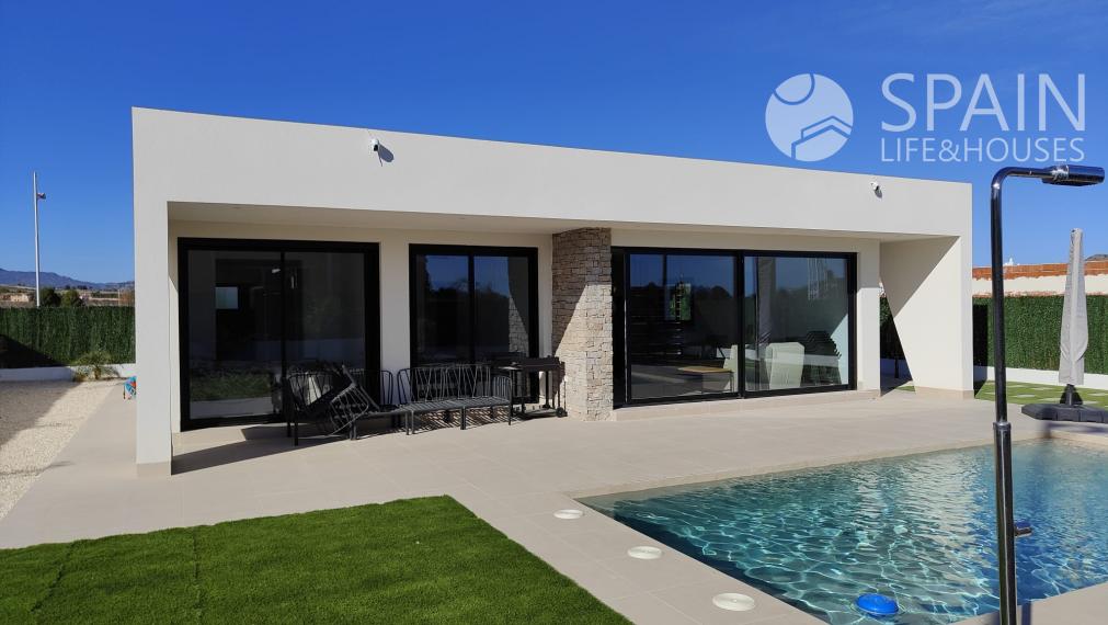 VILLA SELESTE. New detached villas with private pool in inland, Calasparra, Murcia