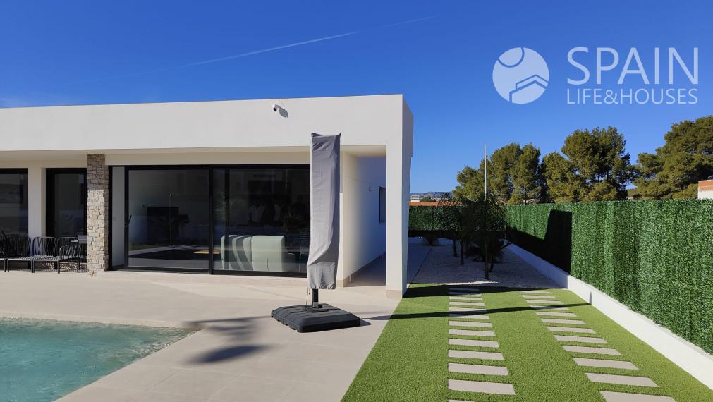 VILLA SELESTE. New detached villas with private pool in inland, Calasparra, Murcia