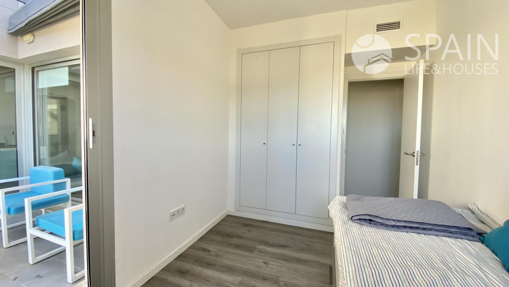 Live the Luxury at Arenal Beach! 4-Bedroom Duplex Penthouse with Montgó and Sea Views in Jávea