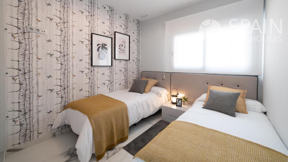 Panoramatická veža – moderné bývanie pri Playa de Poniente