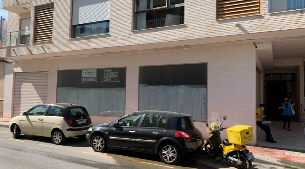 Commercial Premises located in Guardamar, Alicante, Costa Blanca, Spain.