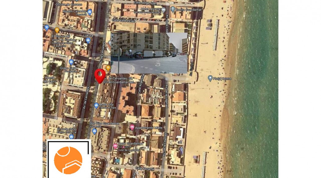 Commercial premises located next to the beach of Guardamar in Alicante, Costa Blanca.