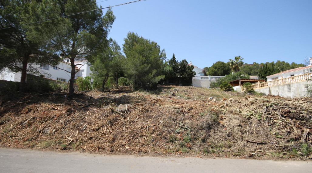 Urbanistic plot for sale 3km from the beach, 1000 m2, Javea