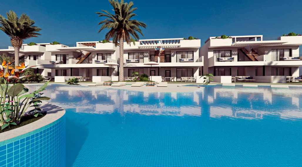 Great new flats next to the golf course and with sea view