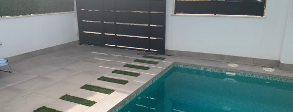 Nový, kompletne zariadený dom s obrovskou terasou a privátnym bazénom len 3 km od mora v San Javier, Murcia