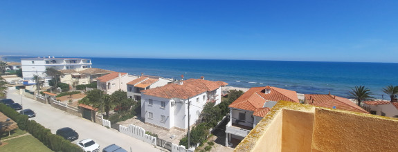 Exkluzívny apartmán v Playa de les Deveses Denia s výhľadom na more - ročný prenájom