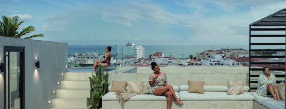 Moderný rezidenčný komplex pri mori v Torrevieje