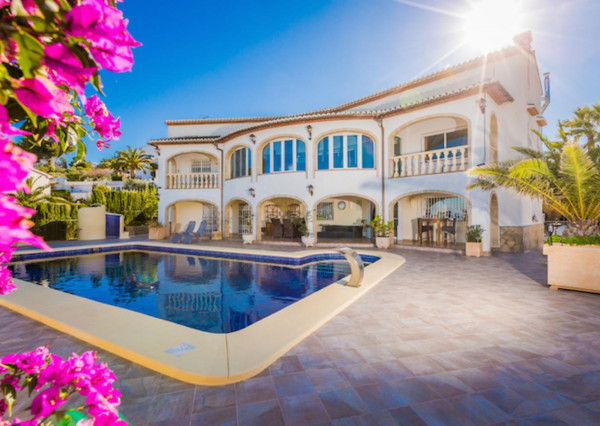 Luxurious 7-room villa with sea views in Javea, Costa Blanca