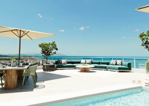 Premium 3 and 4 bedroom apartment with sea view in residential  in complex with swimming pools and wellness, 800 m from the sea, close to Valencia